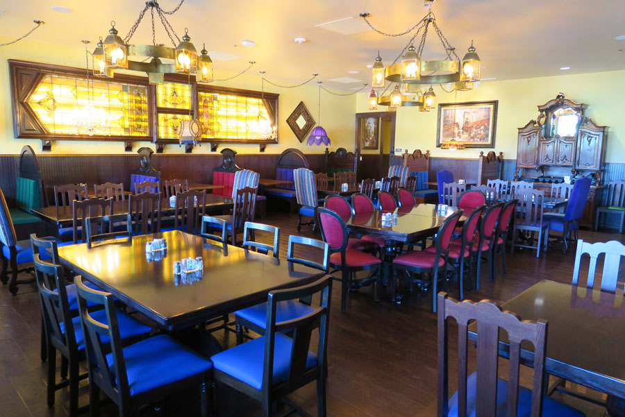 Sherwood Old Spaghetti Factory interior