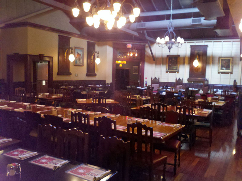 Riverside Old Spaghetti Factory interior