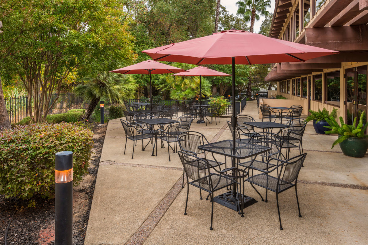 Roseville, CA Patio Seating