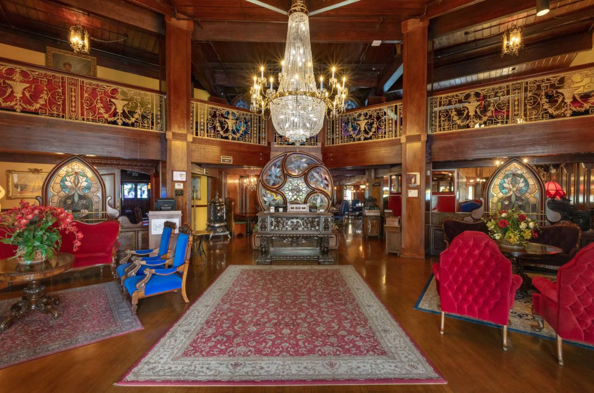 Portland, OR Lobby